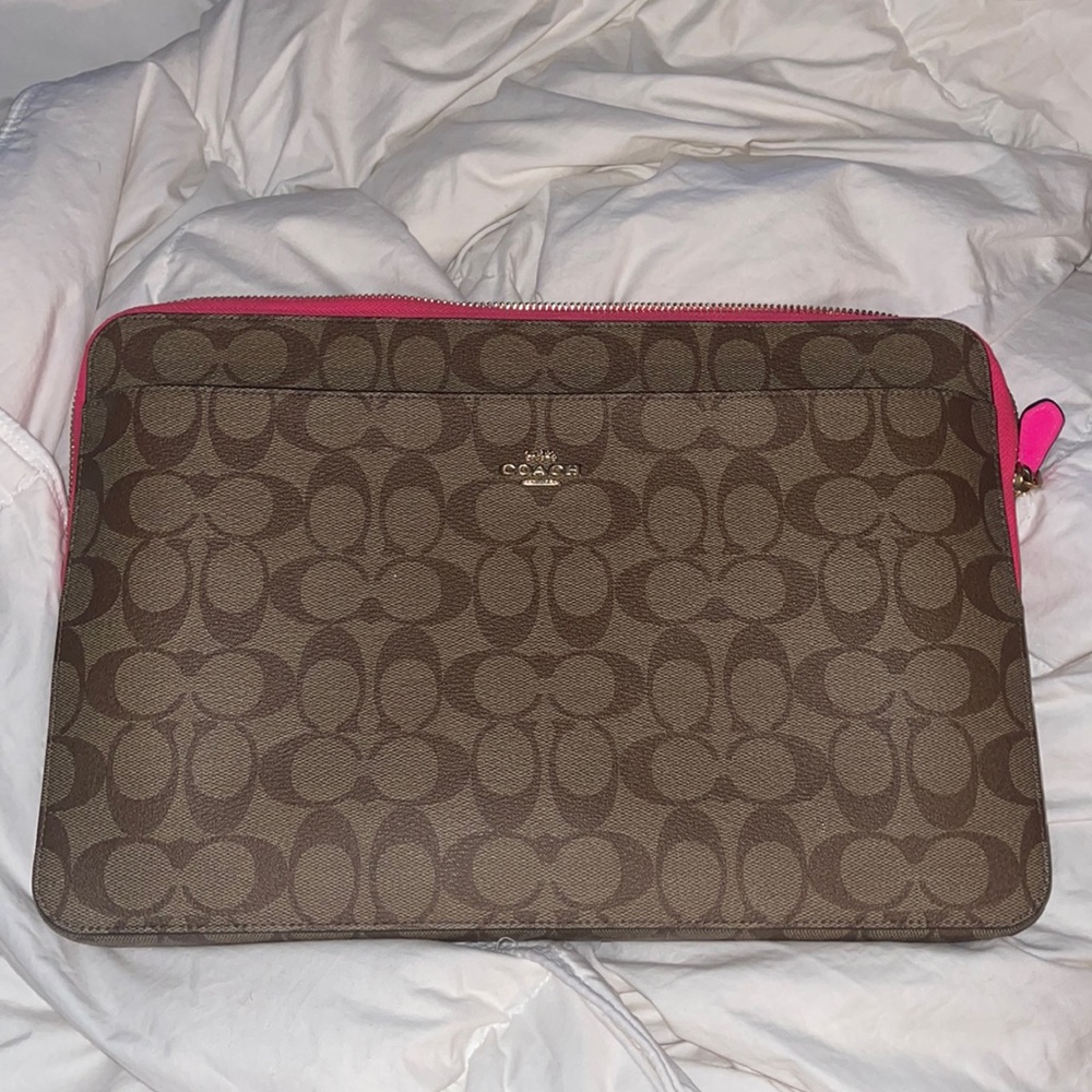 Coach Laptop case🍁🍁